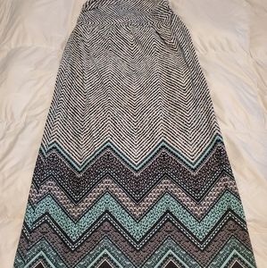 Teal, black n white maxi skirt sz Lg
